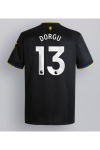 Manchester United Patrick Dorgu #13 Jalkapallovaatteet Kolmaspaita 2025-26 Lyhythihainen